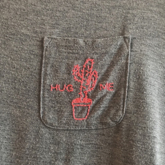Cactus embroidered tee - Picture 3 of 3